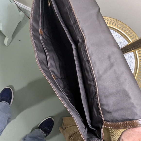 Fossil Brown Over Shoulder Satchel - Picture 7 of 8